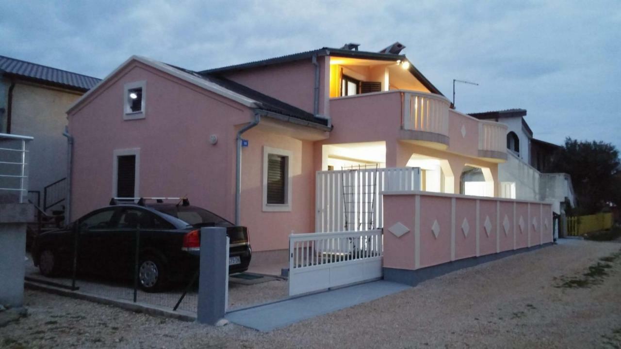 Villa Gizmo Vir Exterior foto